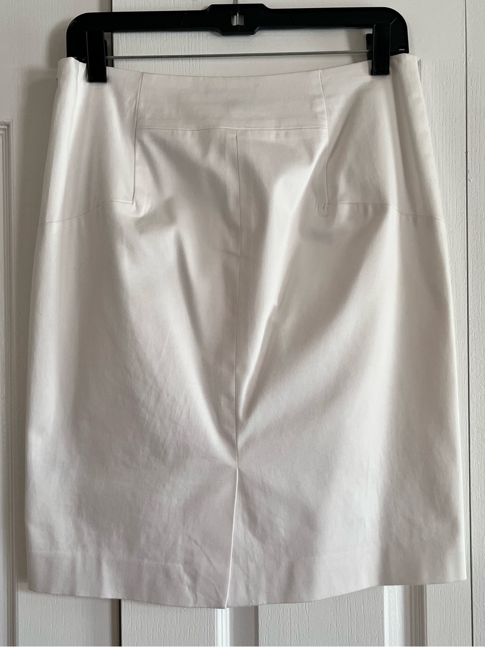 The Limited white lined pencil skirt 6 - Picture 2 of 5